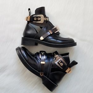 Balenciaga Ceinture Cut Out Ankle Boots | 37